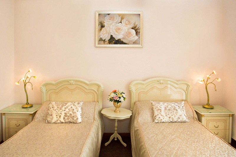 Апартамент Двухкомнатный  двухместный с кухней